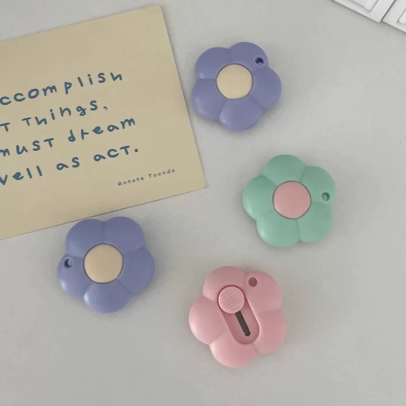 Cute Flower Art Utility Knife  - Art Craft Knife 评论和价格